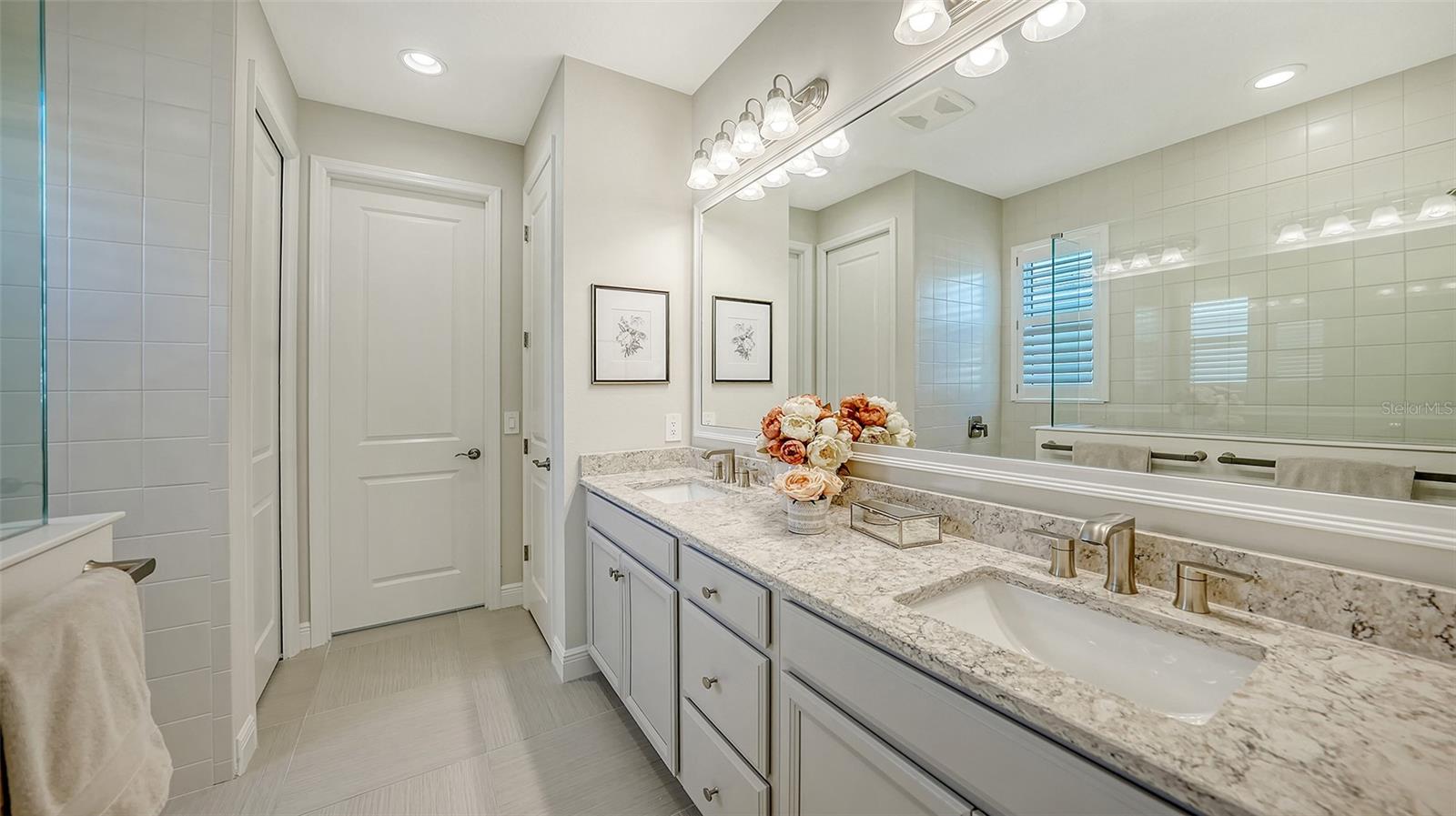 Image 24 of 81 For 8085 Tidal Pointe Way