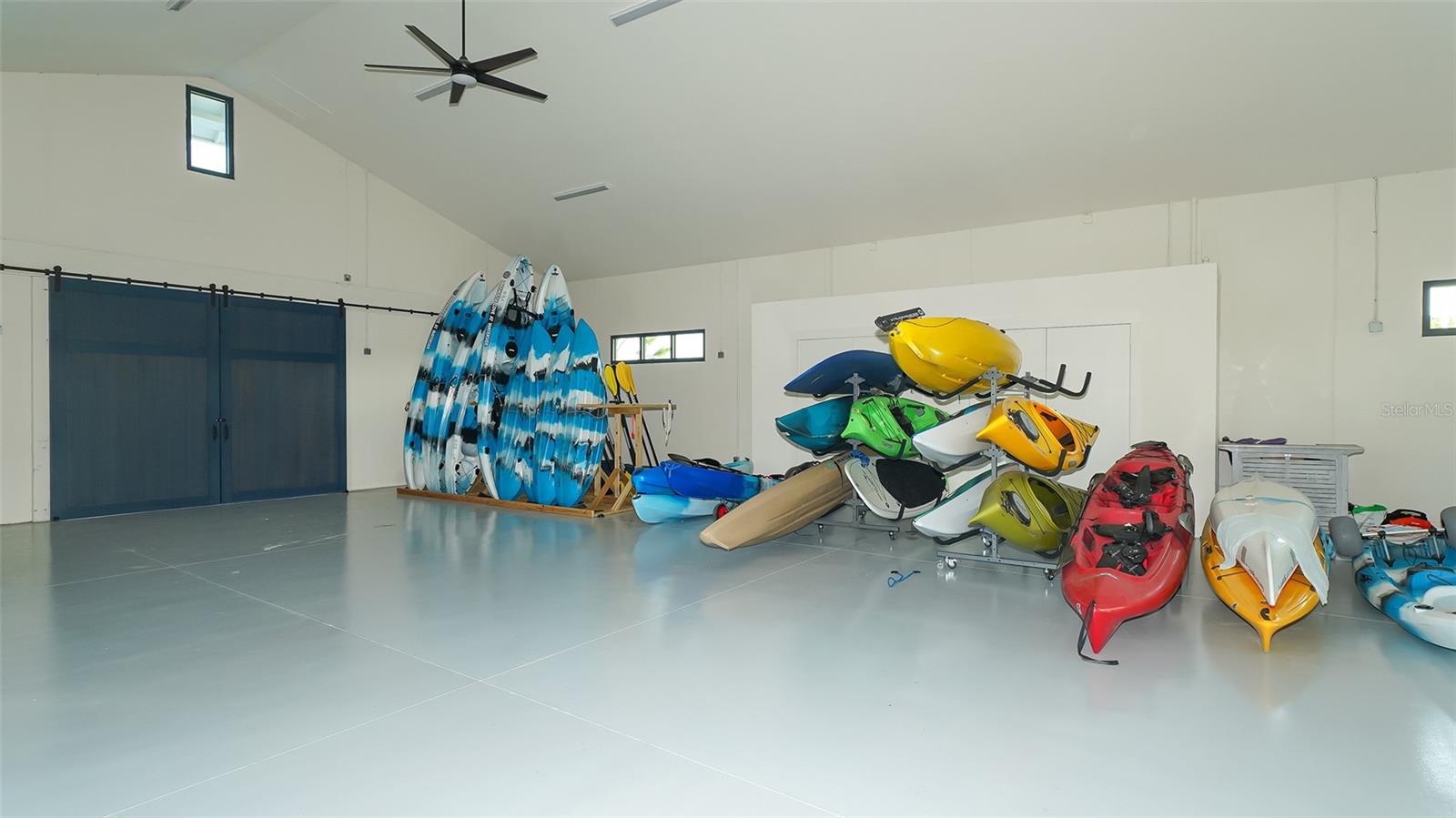 Image 78 of 81 For 8085 Tidal Pointe Way