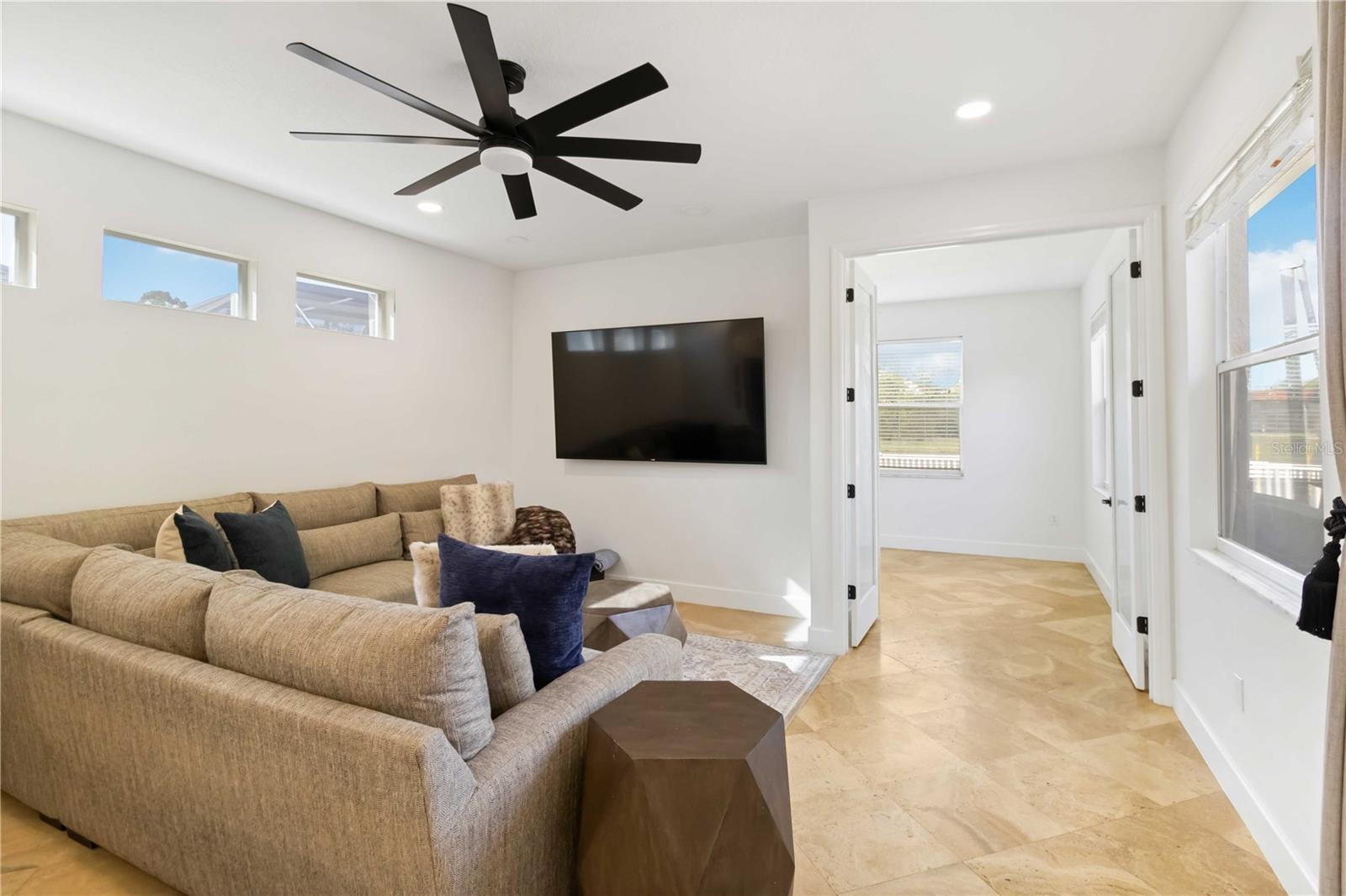 Image 10 of 43 For 11519 Sweetflag Drive
