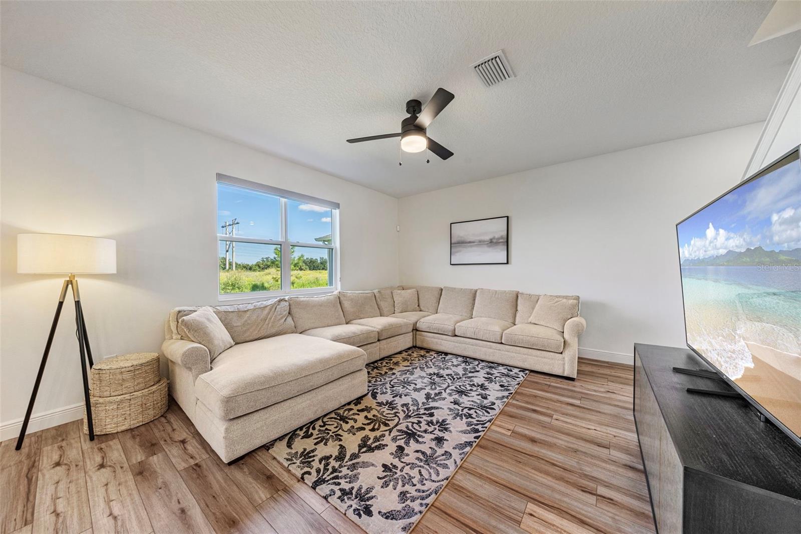 Image 20 of 79 For 11430 Gallatin Trail