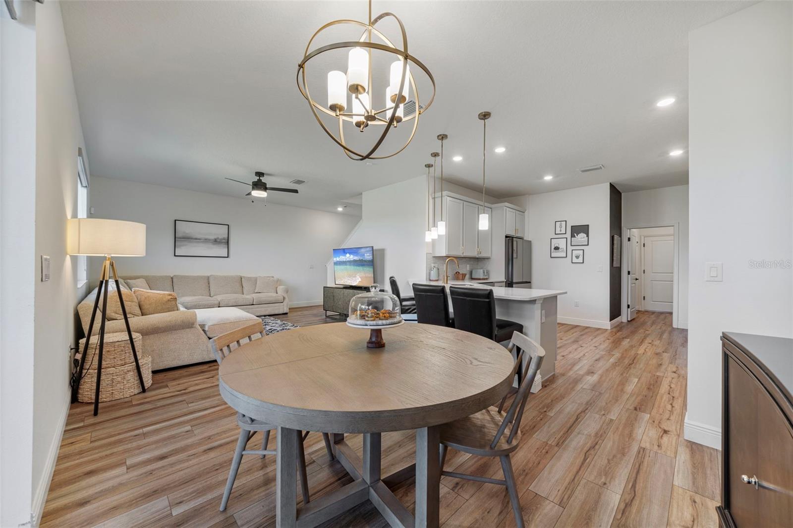 Image 24 of 79 For 11430 Gallatin Trail