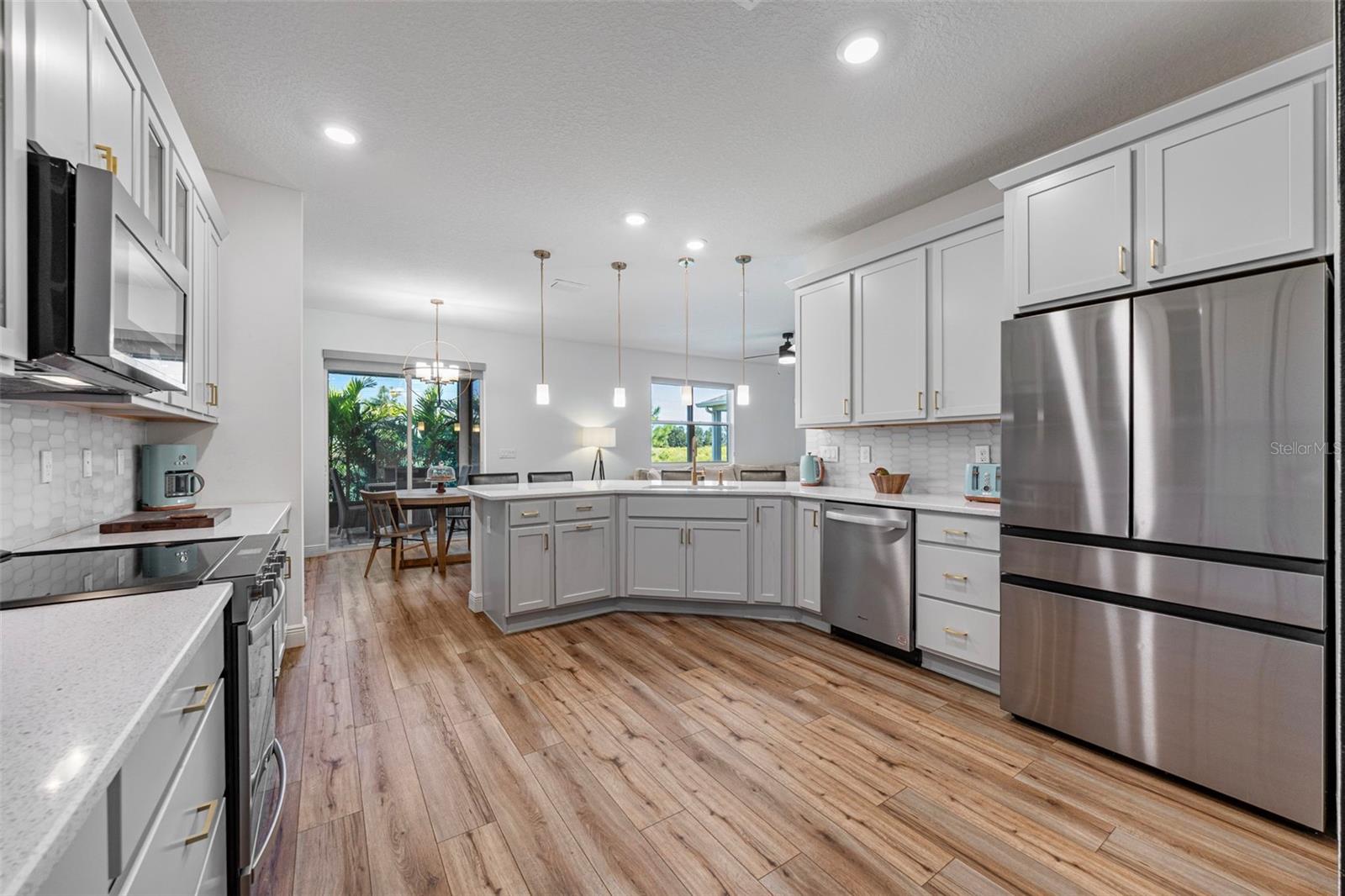 Image 30 of 79 For 11430 Gallatin Trail