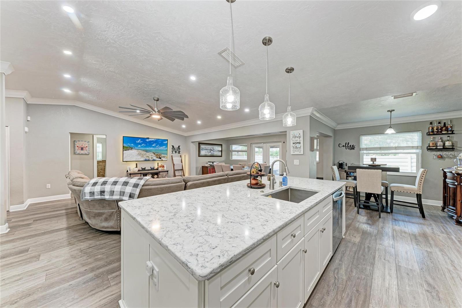 Image 12 of 35 For 4633 Glenbrooke Terrace