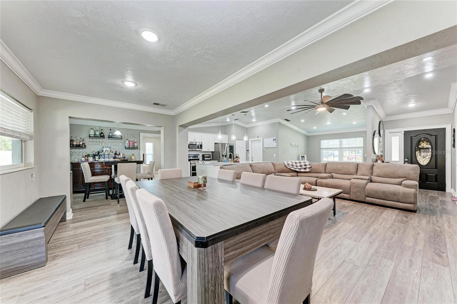 Image 16 of 35 For 4633 Glenbrooke Terrace