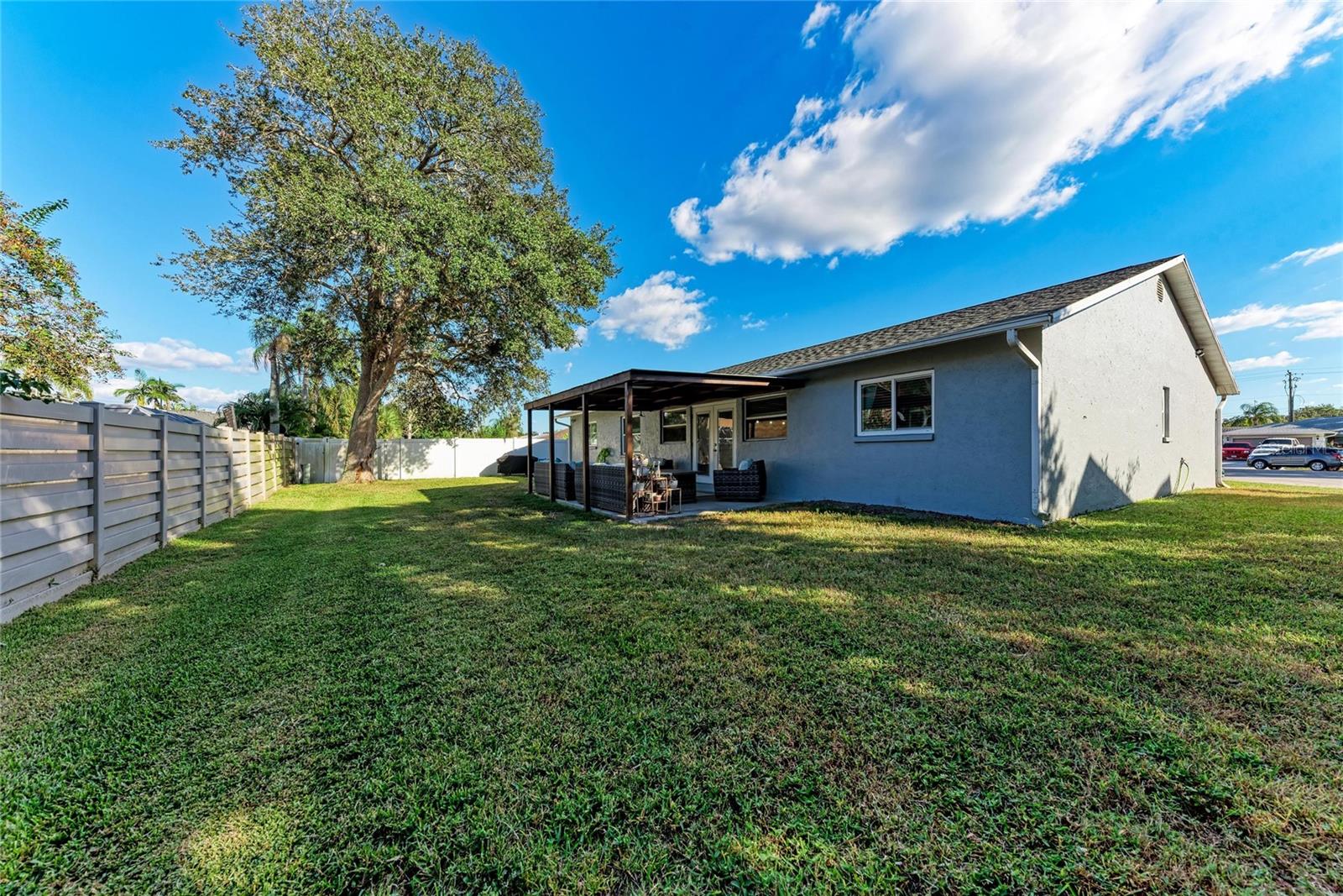 Image 34 of 35 For 4633 Glenbrooke Terrace