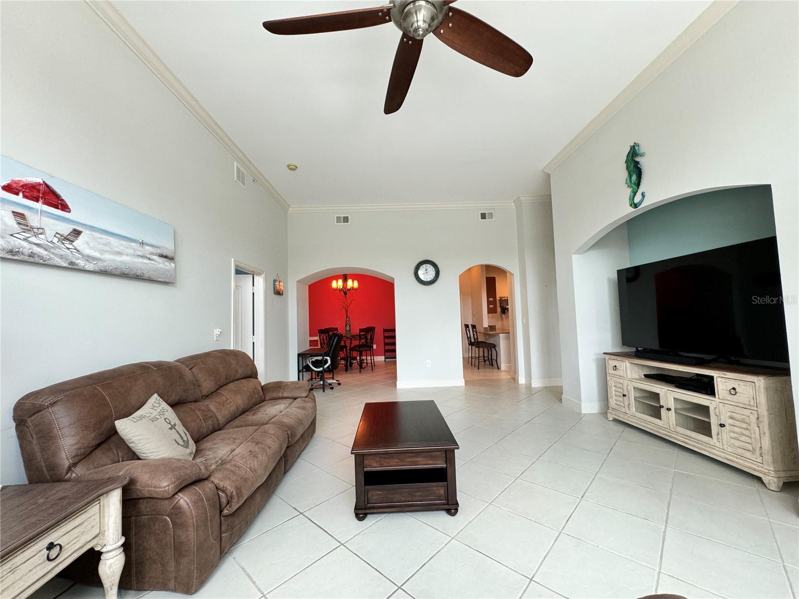 Image 10 of 43 For 808 3rd Avenue W 114