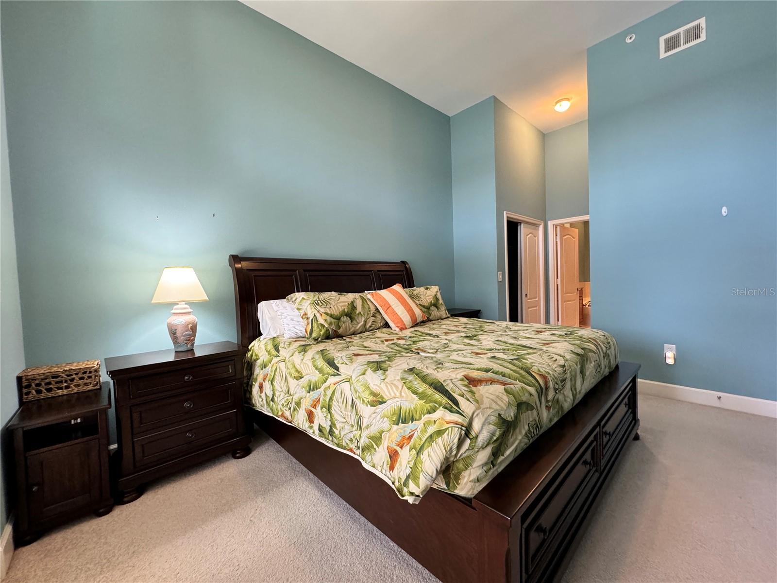 Image 16 of 43 For 808 3rd Avenue W 114