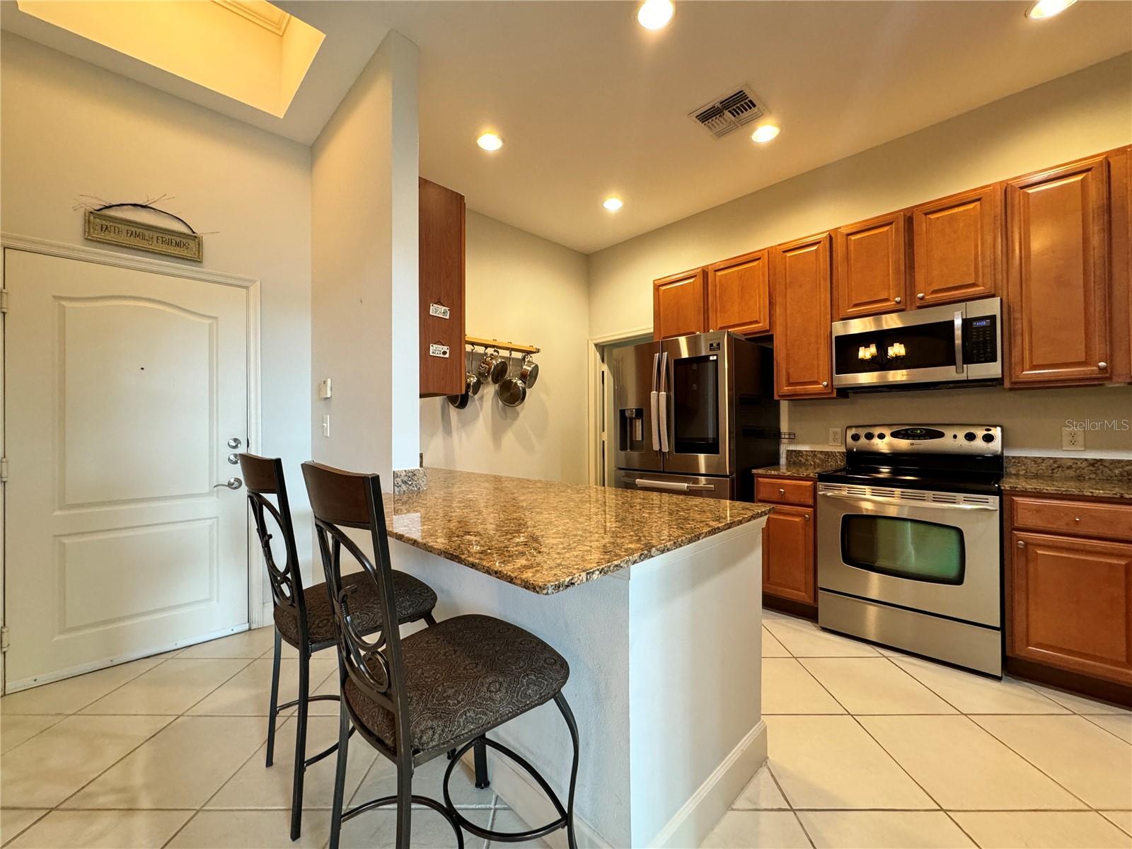 Image 3 of 43 For 808 3rd Avenue W 114