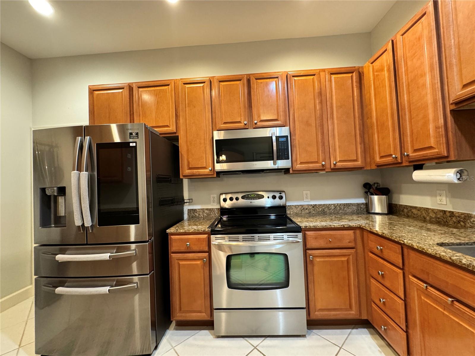 Image 5 of 43 For 808 3rd Avenue W 114