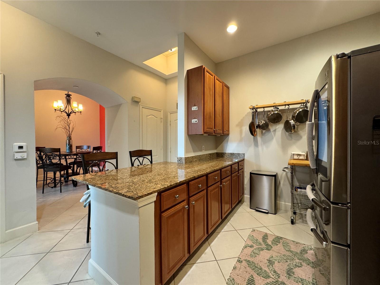 Image 6 of 43 For 808 3rd Avenue W 114