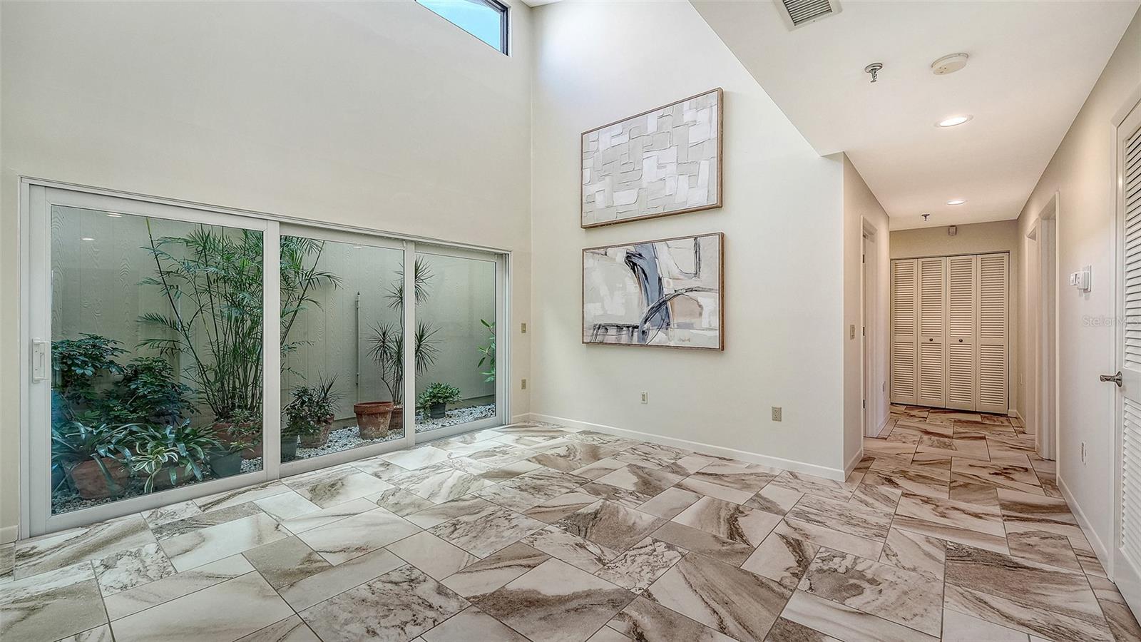 Image 32 of 61 For 2333 Harbour Oaks Drive