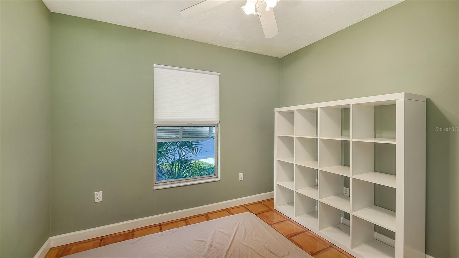 Image 27 of 33 For 734 Jefferson Avenue 734