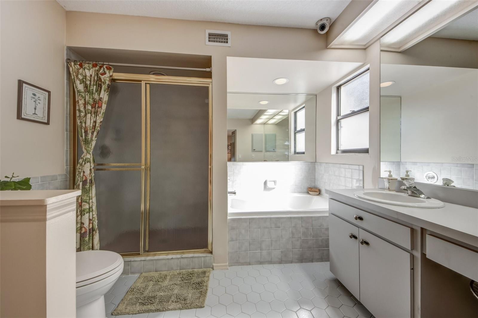 Image 15 of 41 For 3401 Avenida Madera  B