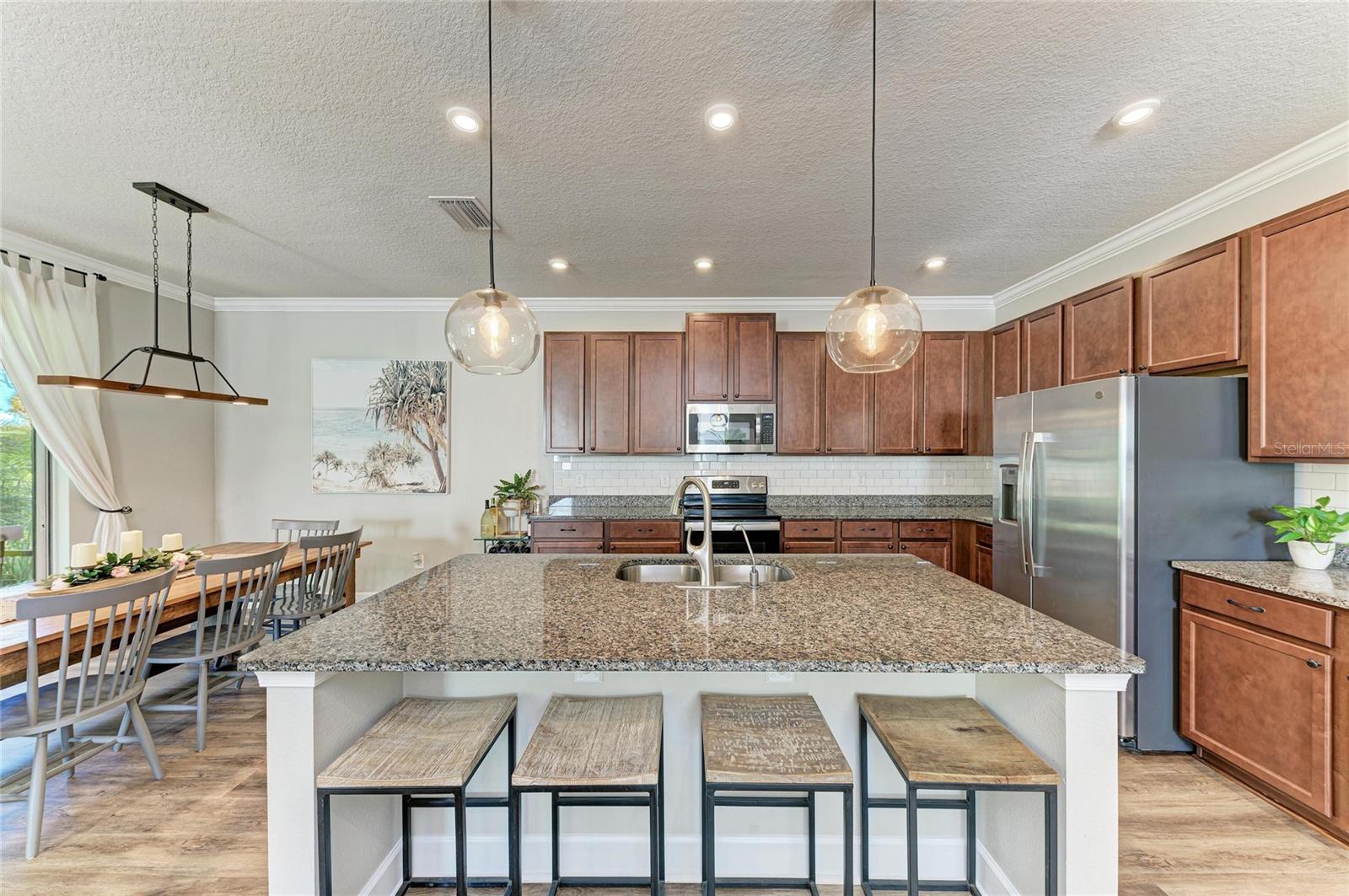 Image 2 of 62 For 8523 Rain Lily Crossing