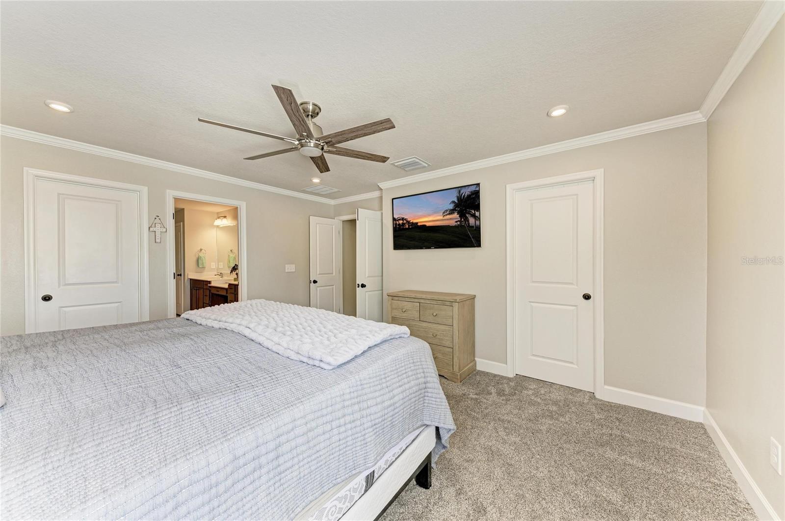 Image 24 of 62 For 8523 Rain Lily Crossing