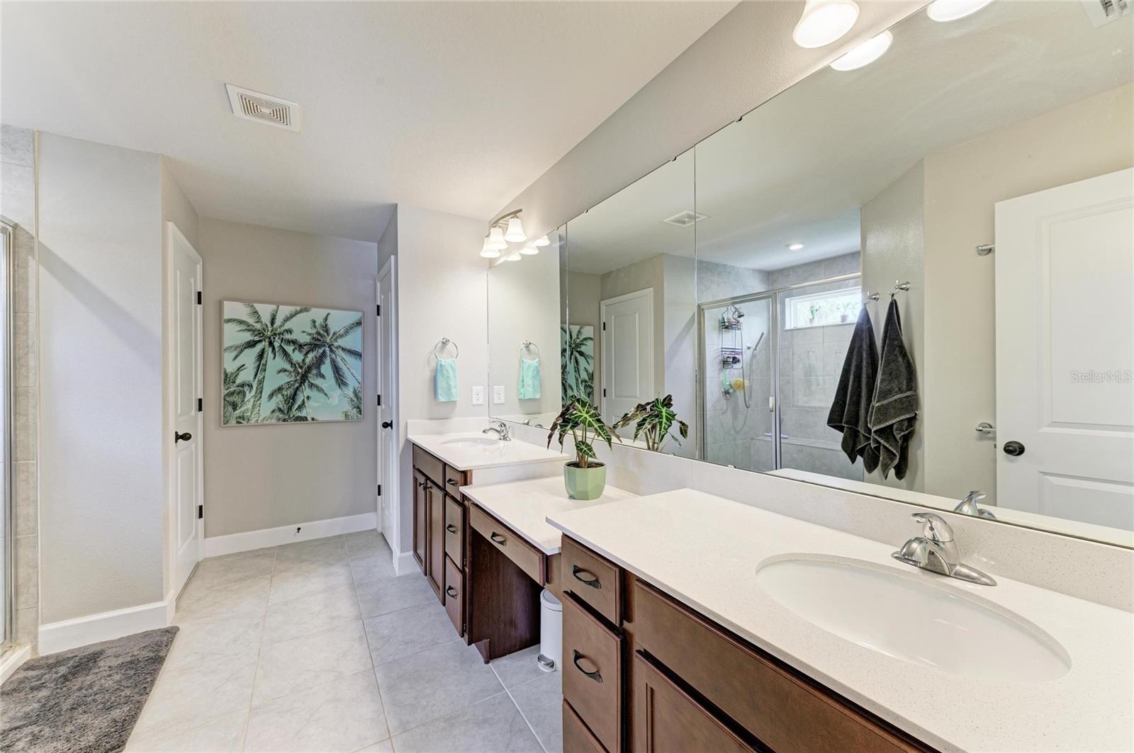 Image 25 of 62 For 8523 Rain Lily Crossing