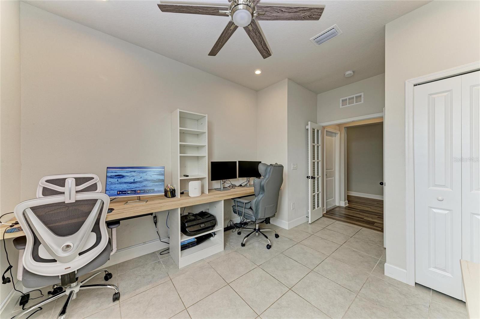 Image 35 of 62 For 8523 Rain Lily Crossing