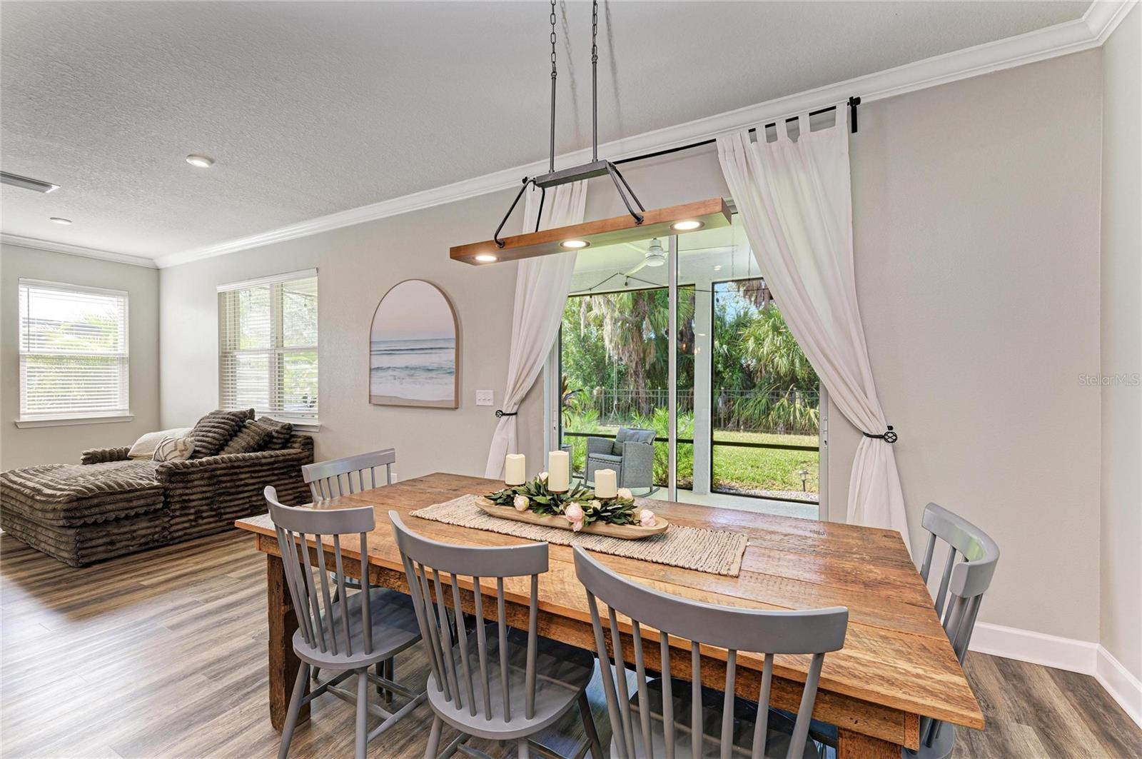 Image 4 of 62 For 8523 Rain Lily Crossing