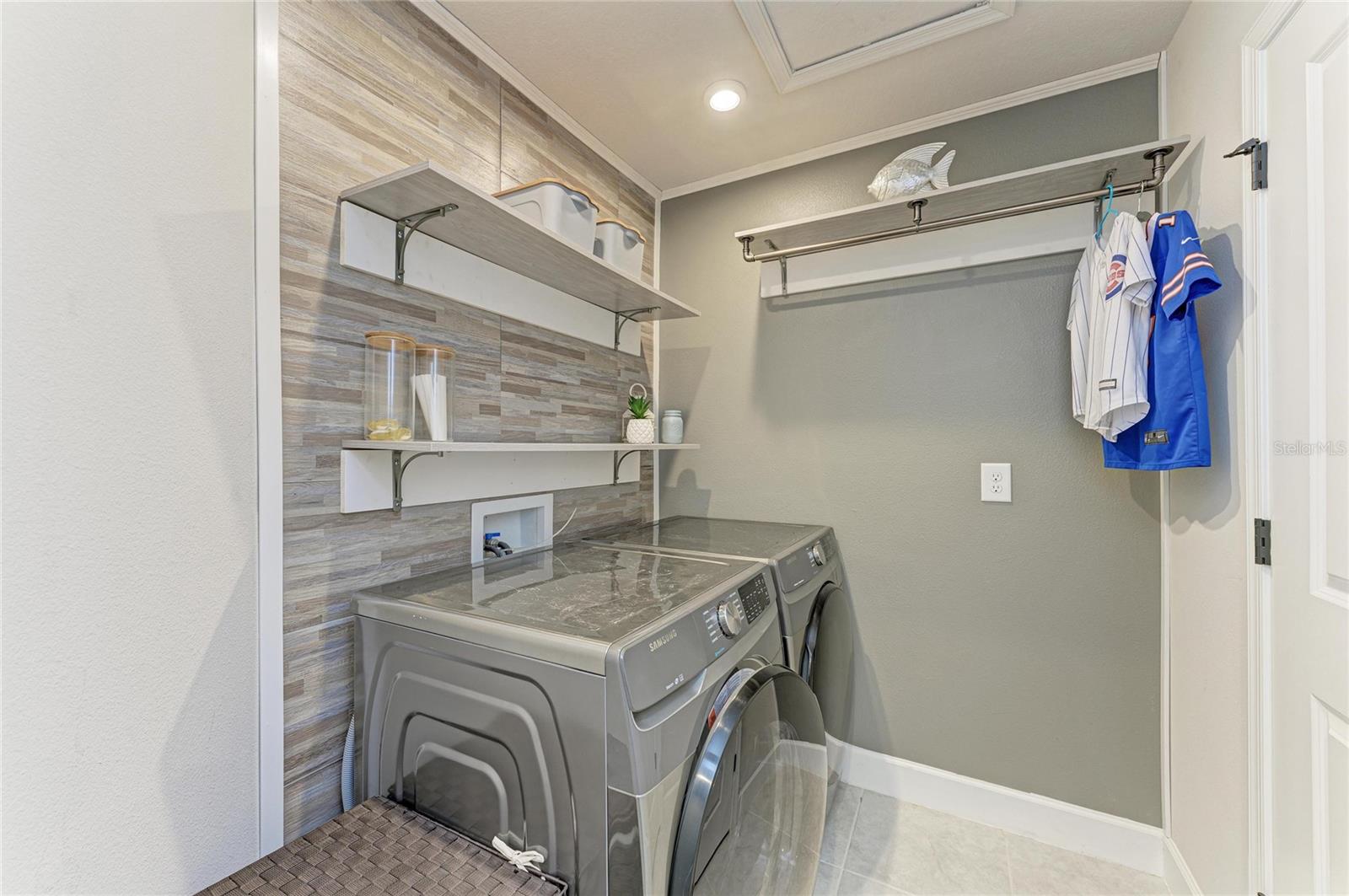 Image 41 of 62 For 8523 Rain Lily Crossing