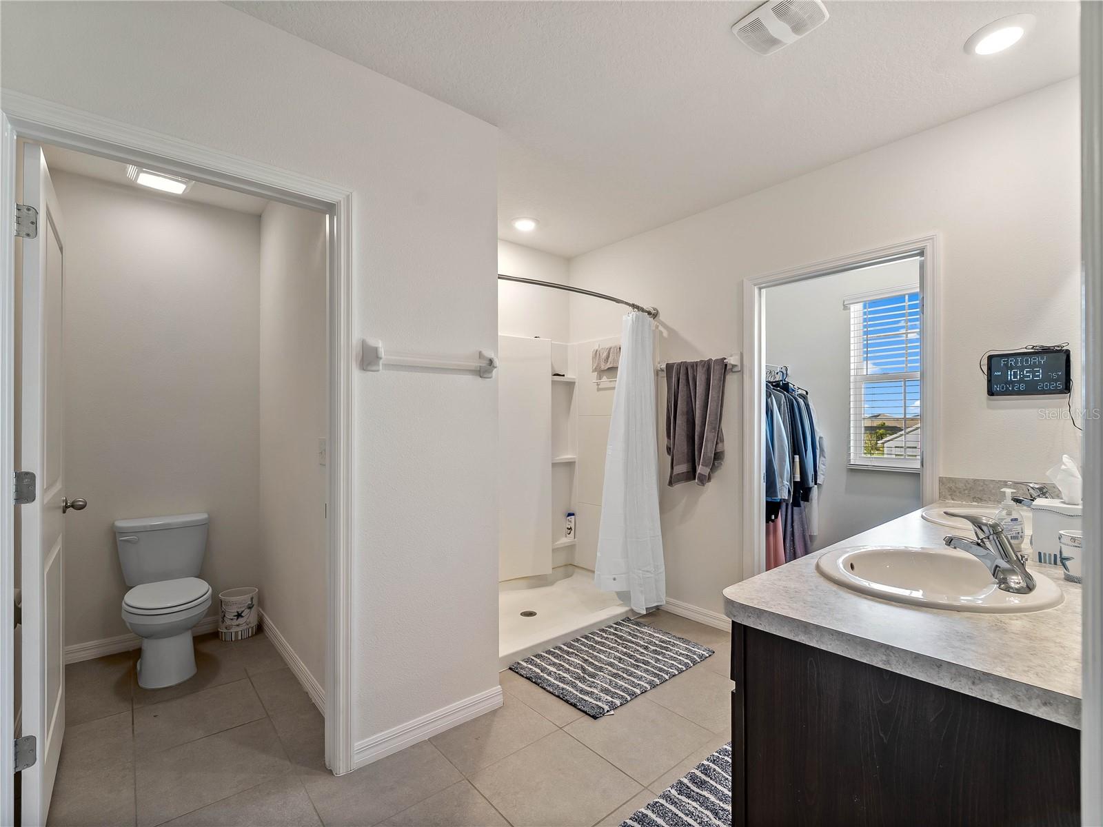 Image 45 of 70 For 5655 Woodland Sage Drive