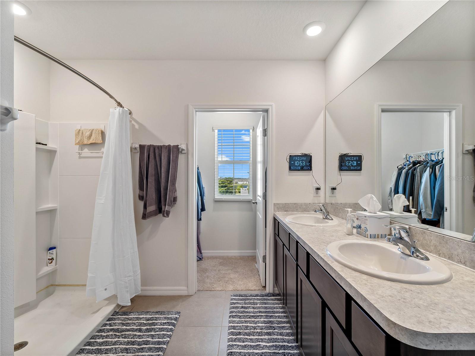 Image 46 of 70 For 5655 Woodland Sage Drive