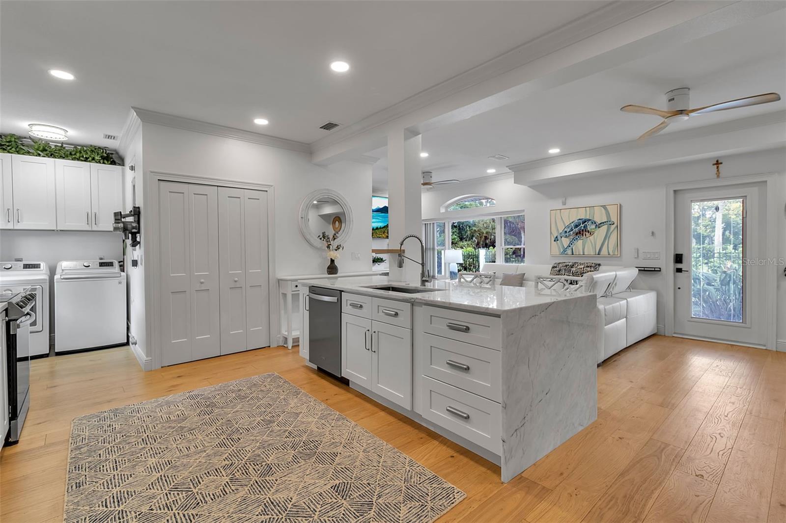 Image 60 of 83 For 2513 Bayshore Road