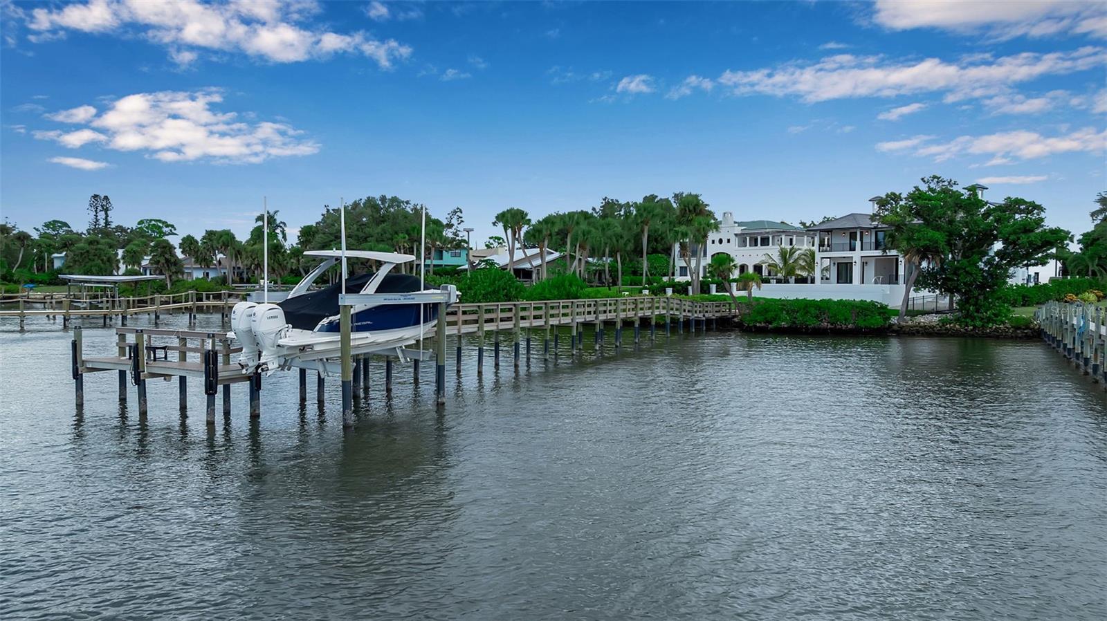 Image 81 of 83 For 2513 Bayshore Road