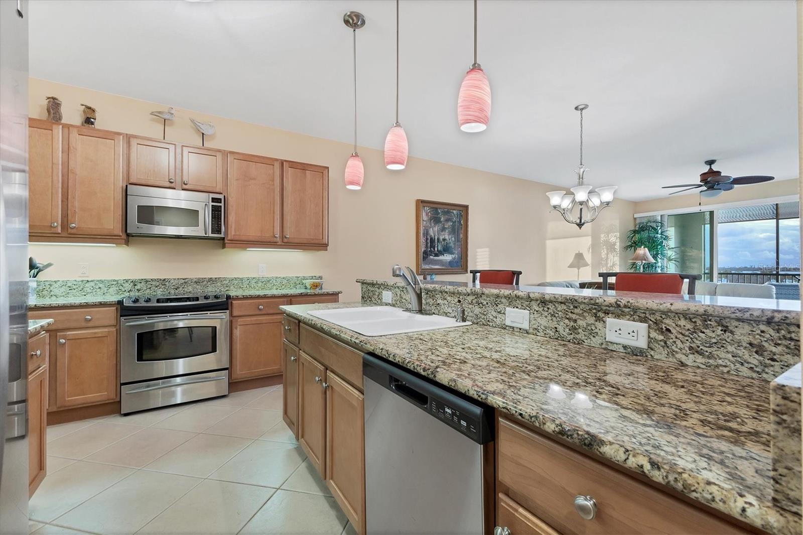 Image 13 of 44 For 9203 Griggs Road D203
