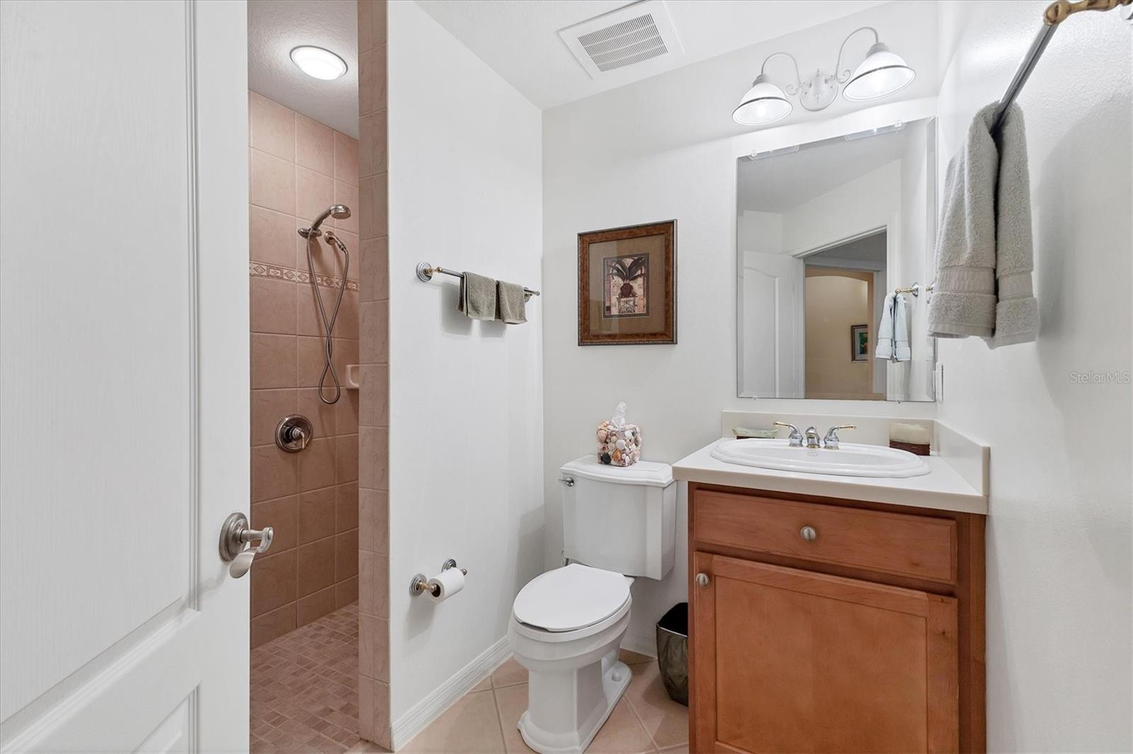 Image 21 of 44 For 9203 Griggs Road D203