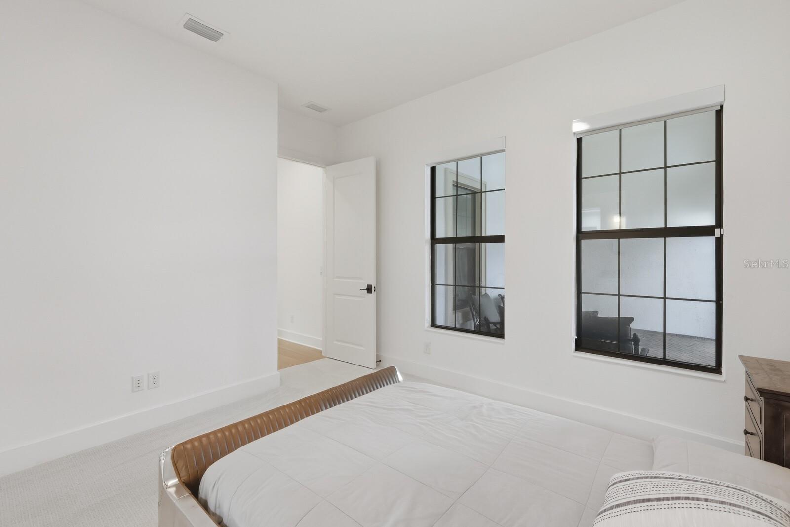 Image 25 of 68 For 300 Bocelli Drive