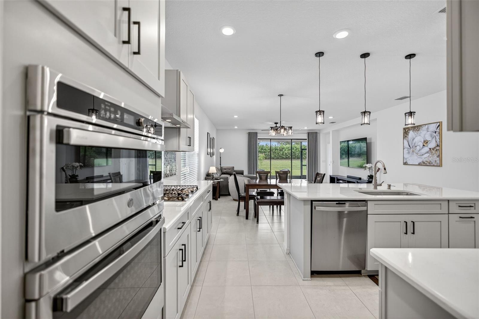 Image 15 of 47 For 16426 Paynes Mill Drive