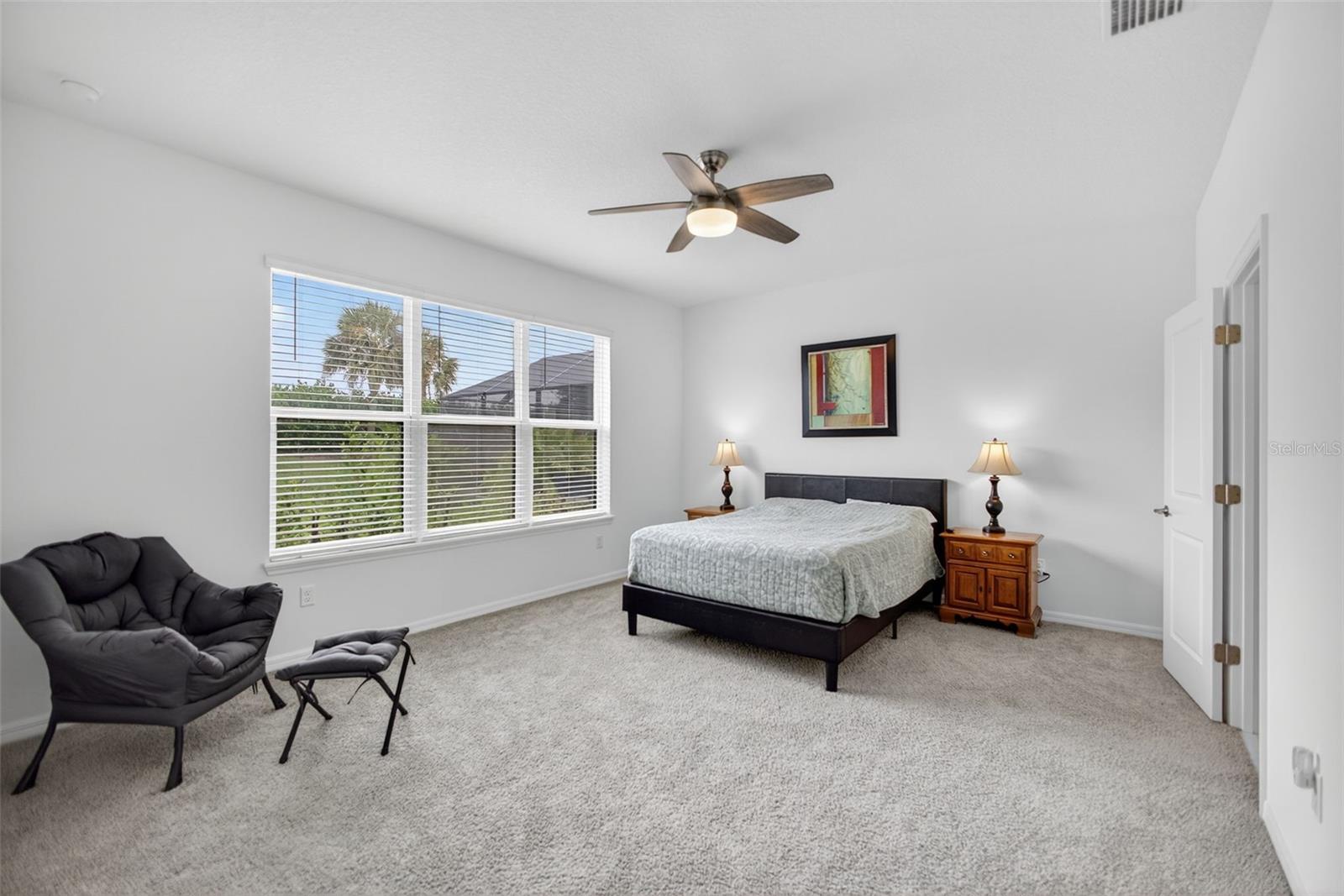 Image 32 of 47 For 16426 Paynes Mill Drive