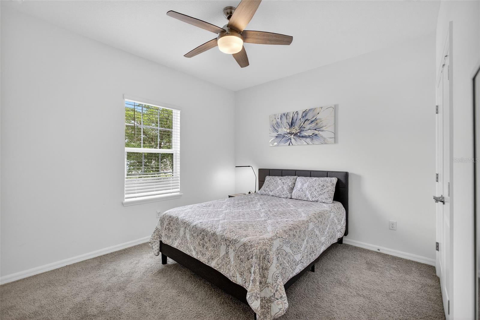 Image 38 of 47 For 16426 Paynes Mill Drive