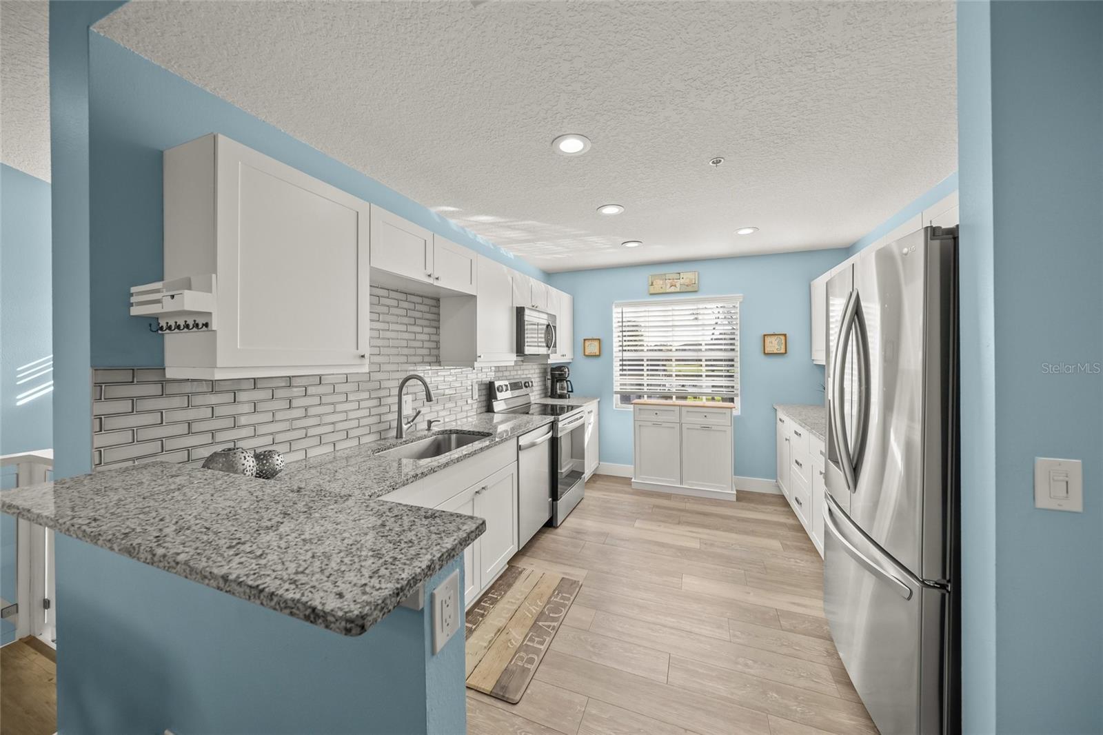 Image 14 of 55 For 5528 Fair Oaks Street