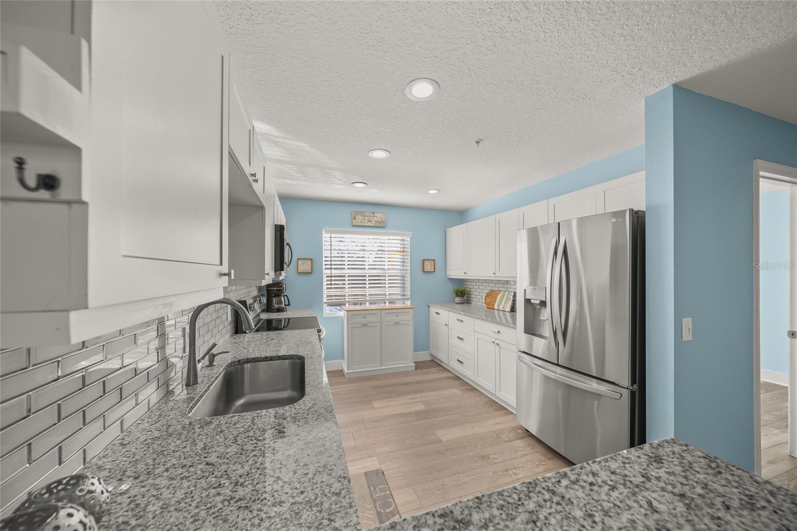 Image 15 of 55 For 5528 Fair Oaks Street