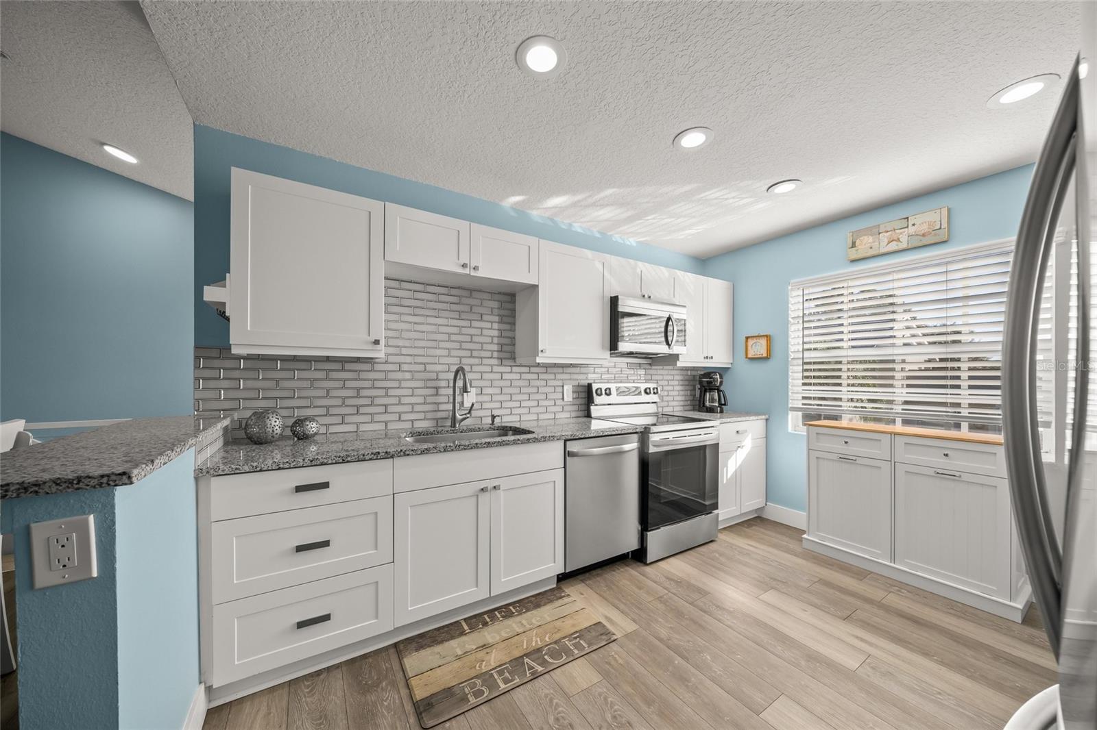 Image 16 of 55 For 5528 Fair Oaks Street