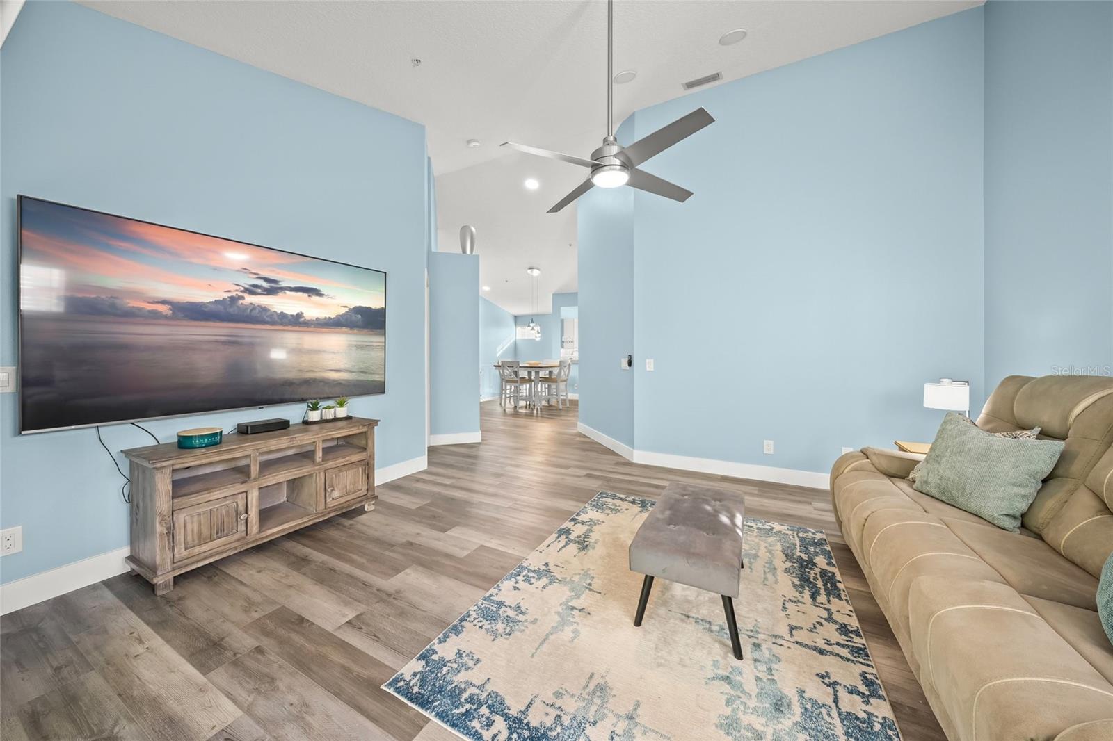 Image 22 of 55 For 5528 Fair Oaks Street