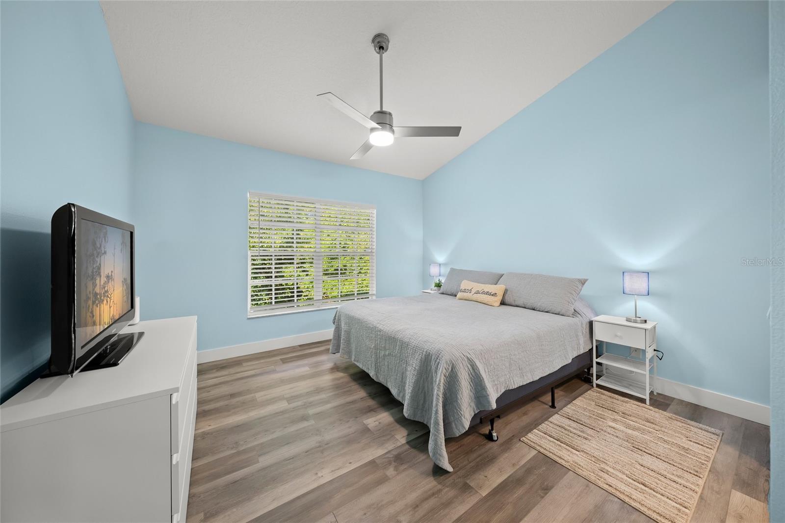 Image 26 of 55 For 5528 Fair Oaks Street