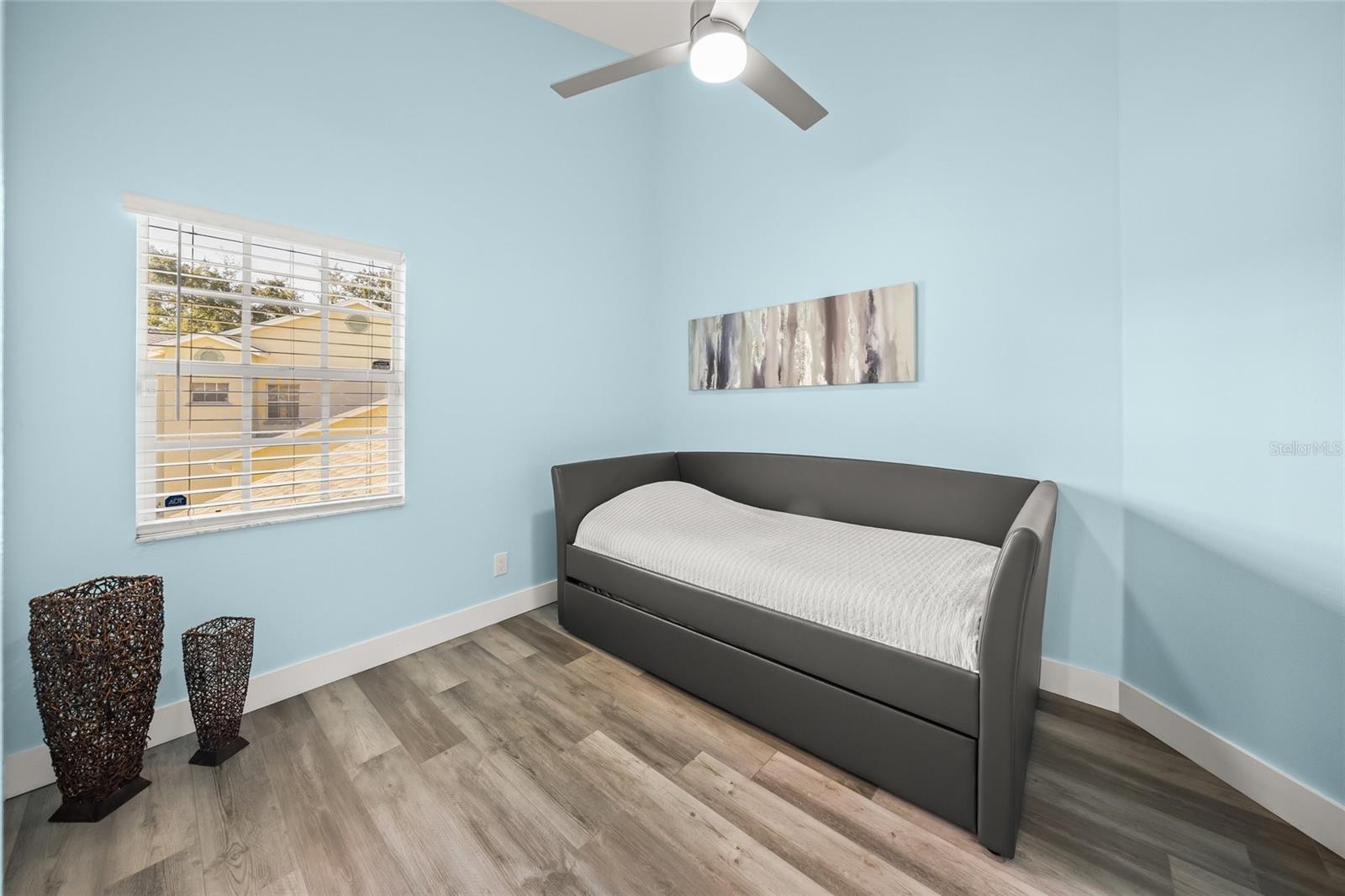 Image 31 of 55 For 5528 Fair Oaks Street