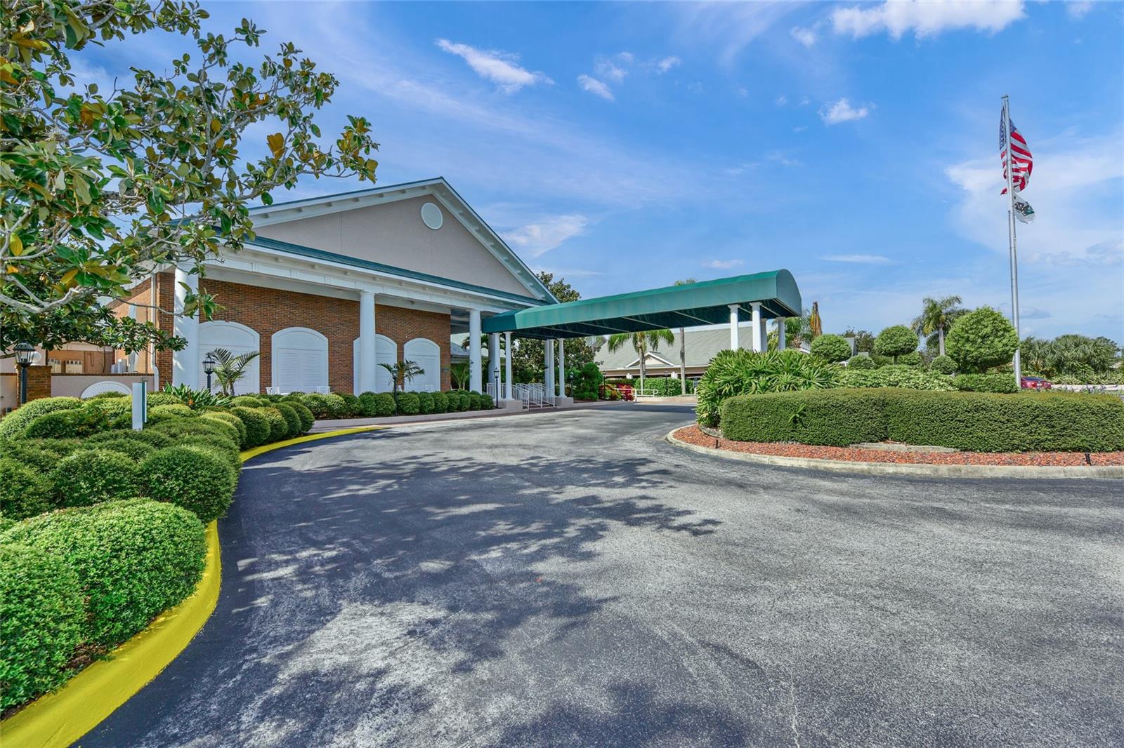 Image 42 of 55 For 5528 Fair Oaks Street