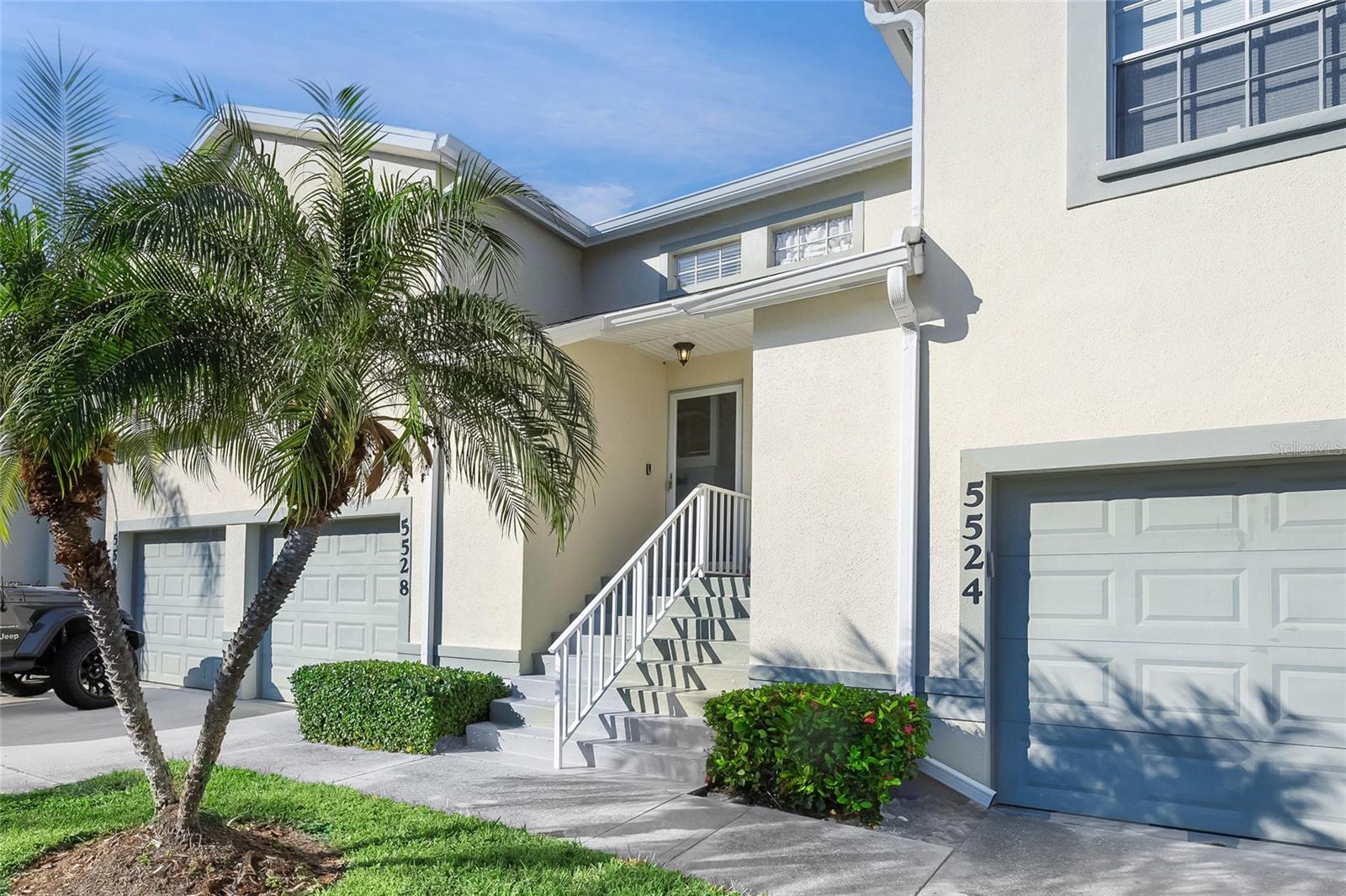 Image 5 of 55 For 5528 Fair Oaks Street