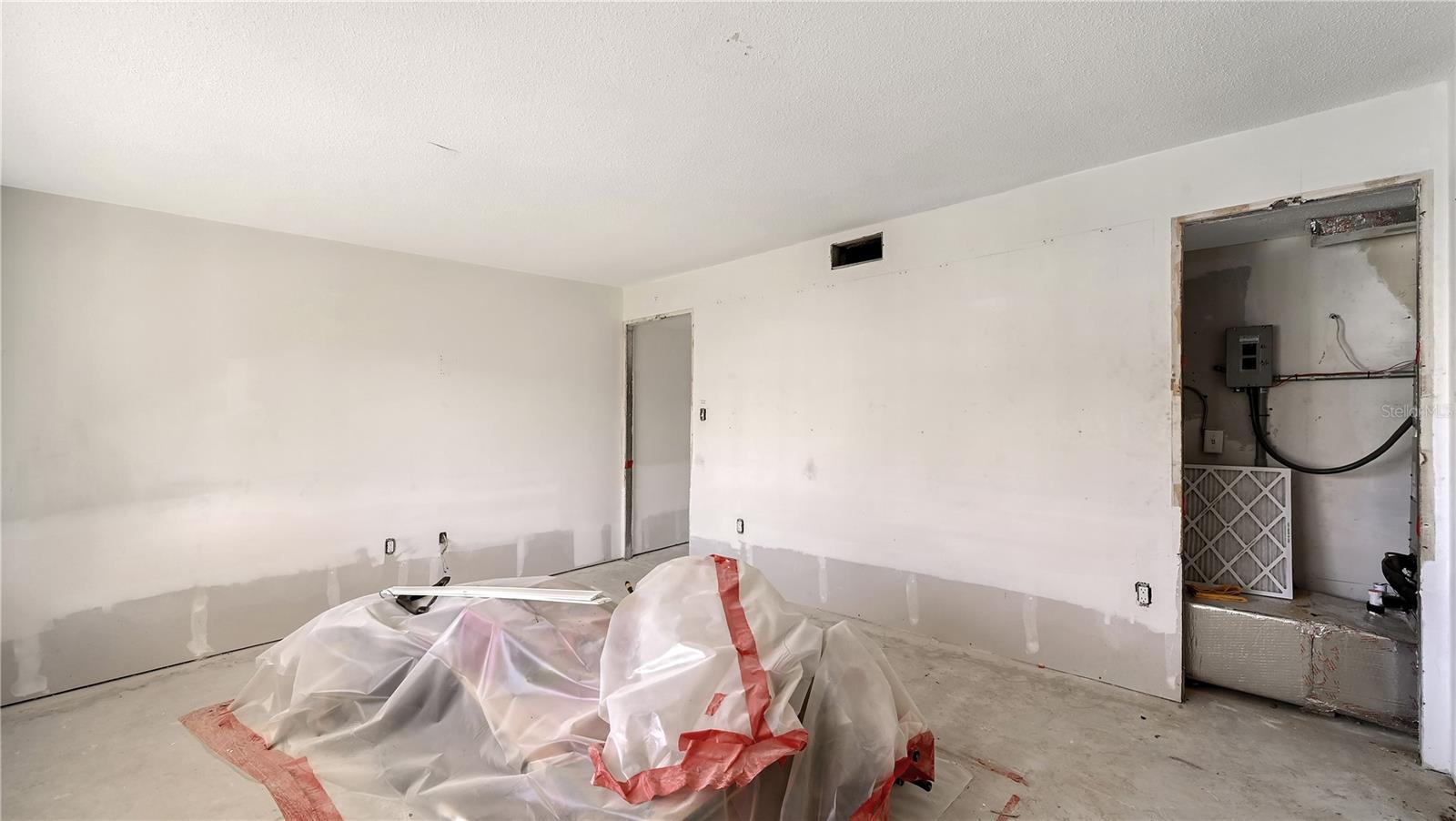 Image 12 of 38 For 3330 Gulf Of Mexico Drive 107d