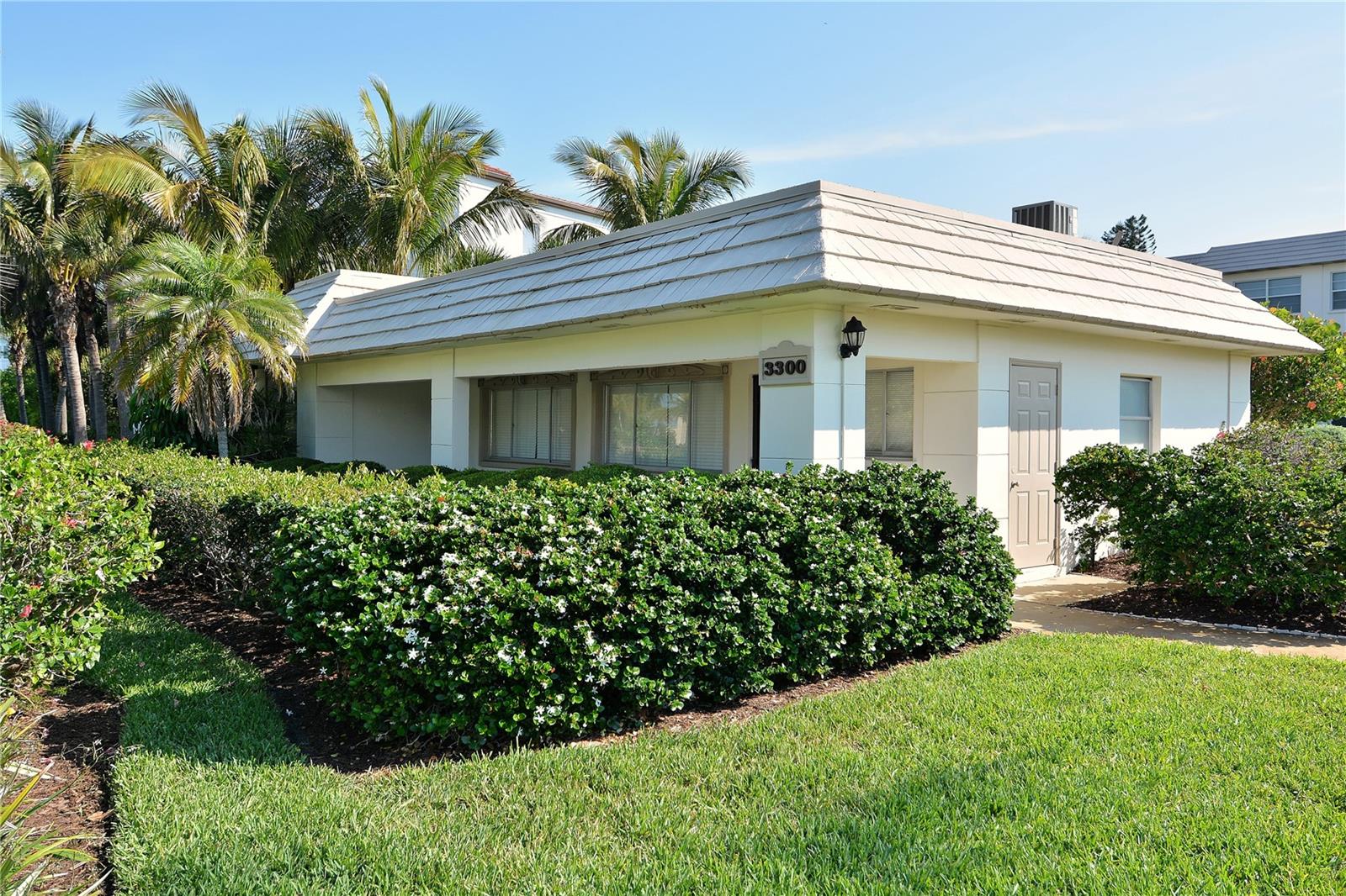 Image 33 of 38 For 3330 Gulf Of Mexico Drive 107d