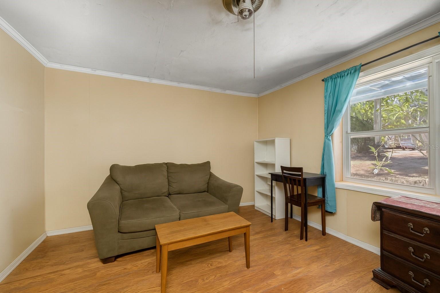 Image 31 of 47 For 1324 Milton Street