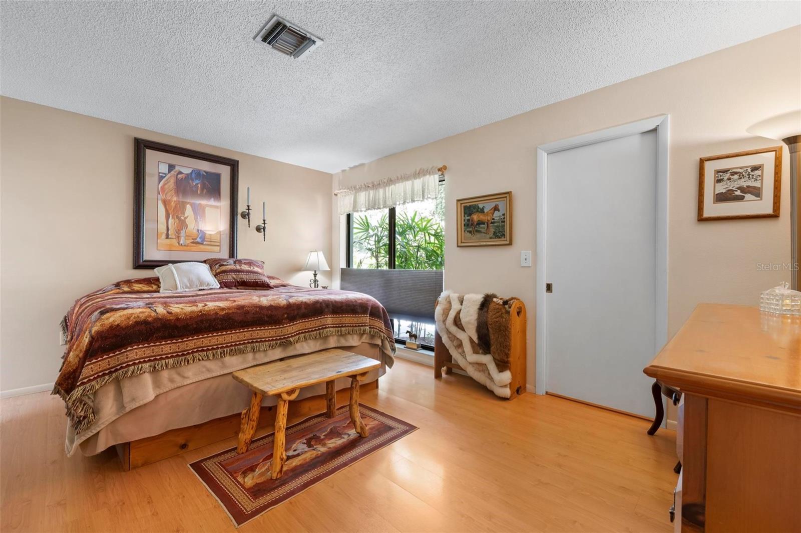 Image 32 of 93 For 4939 Myakka Valley Trail