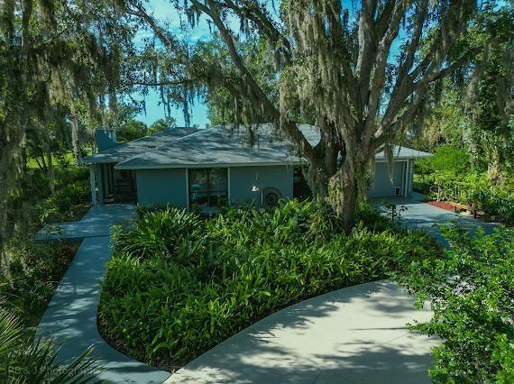 Image 7 of 93 For 4939 Myakka Valley Trail