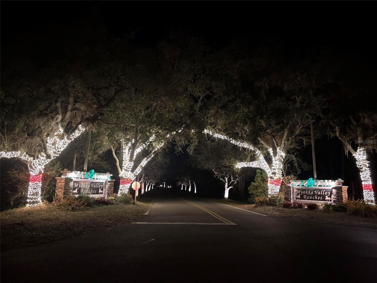 Image 72 of 93 For 4939 Myakka Valley Trail