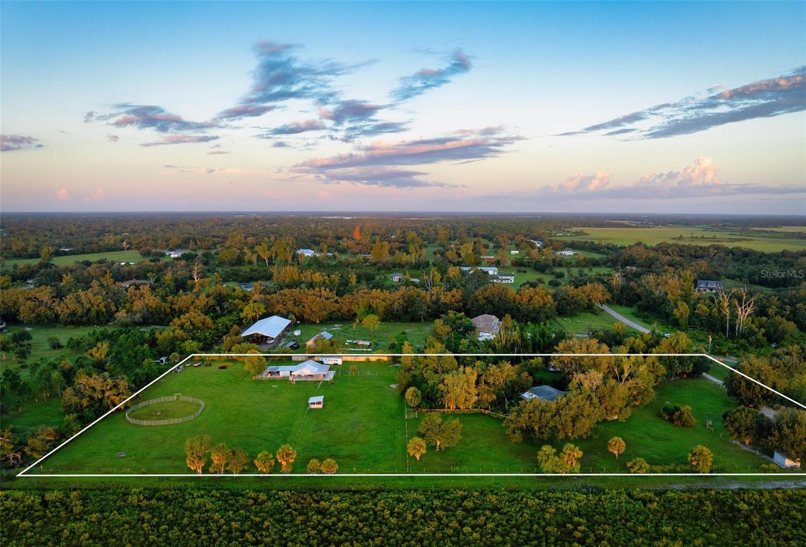 Image 83 of 93 For 4939 Myakka Valley Trail