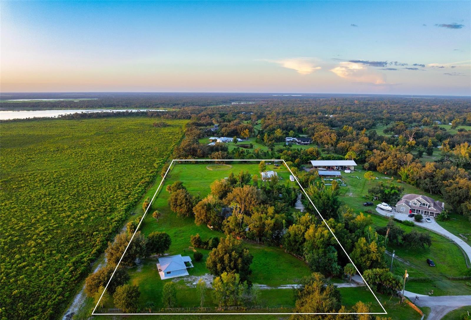 Image 85 of 93 For 4939 Myakka Valley Trail