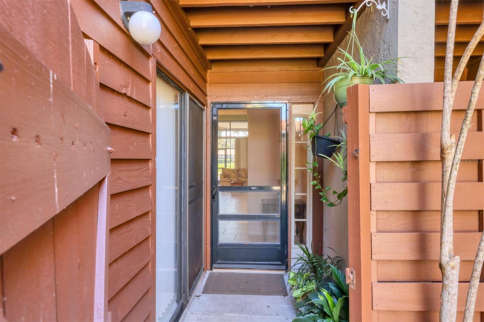 Image 6 of 28 For 4534 Park Lake Terrace N Na